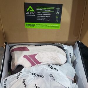 Carolina Women's Pink and Cream Sneakers